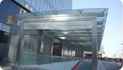 山东钢结构雨棚来图加工厂家-三维钢构